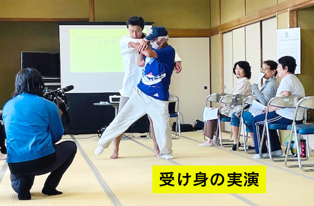 周南市スポーツ協会　井澤　毅さんを講師に「安全なこけ方教室」を行いました